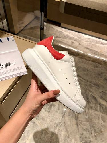 Picture of Alexander McQueen Shoes Women _SKUfw100748138fw